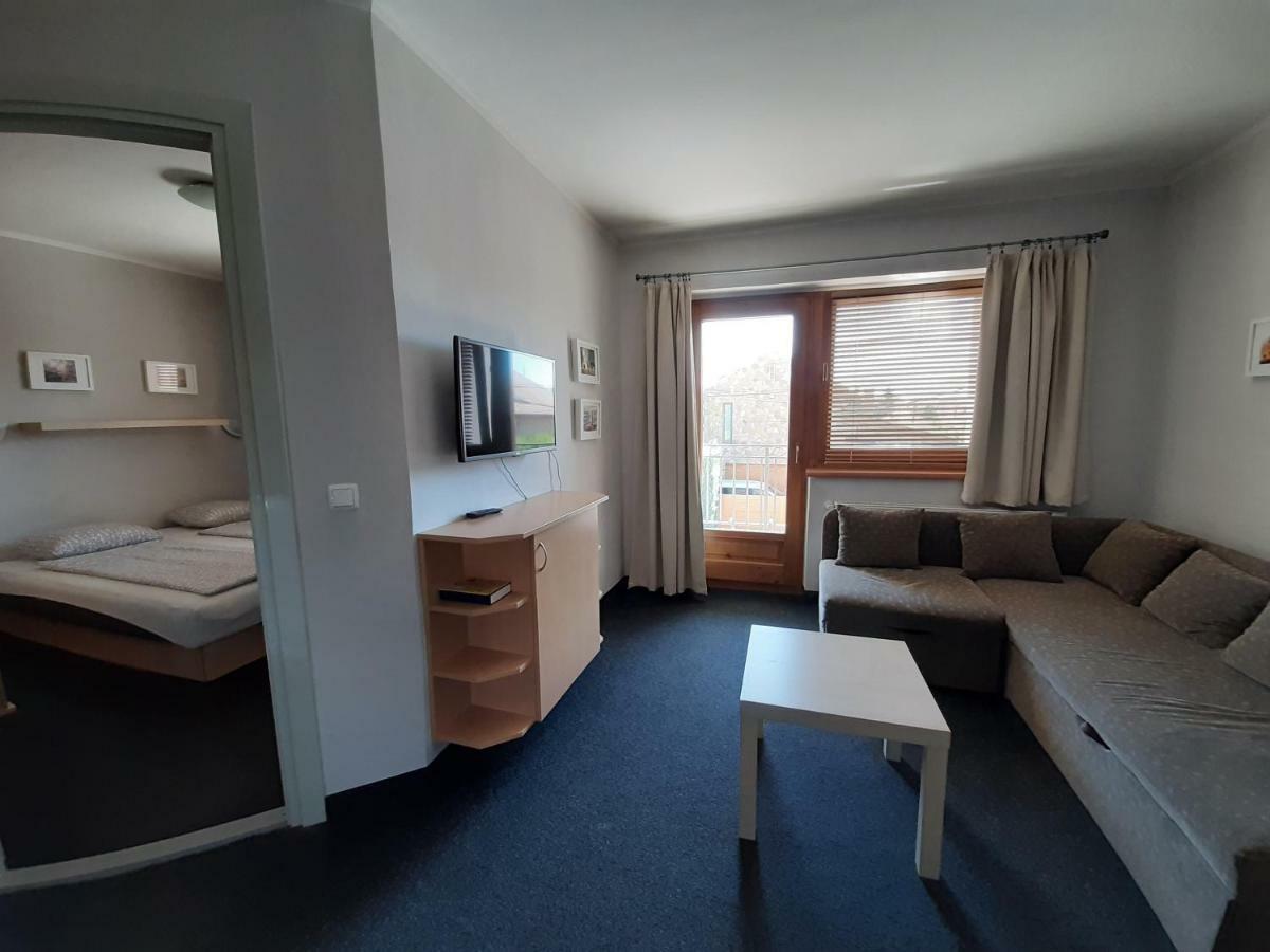 Familia Apartmanhaz Keszthely Buitenkant foto