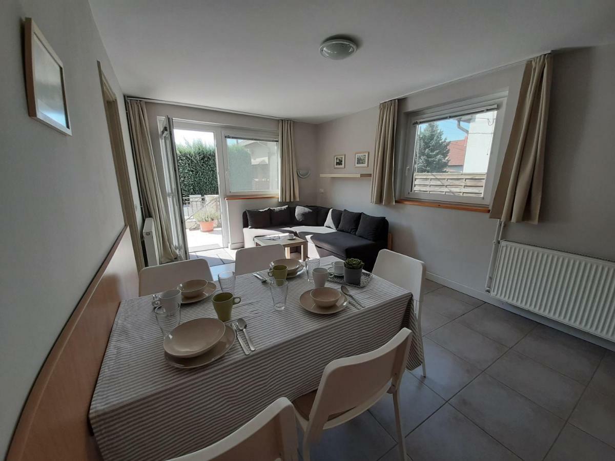 Familia Apartmanhaz Appartement Keszthely Buitenkant foto