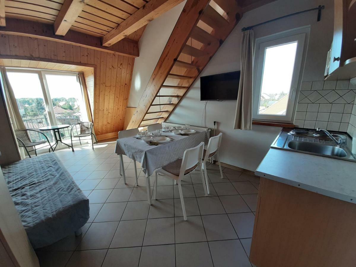 Familia Apartmanhaz Keszthely Buitenkant foto